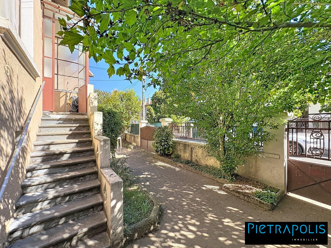 Haus in Monplaisir-Le Bachut, Lyon 8ème, Lyon 1 - 19136111