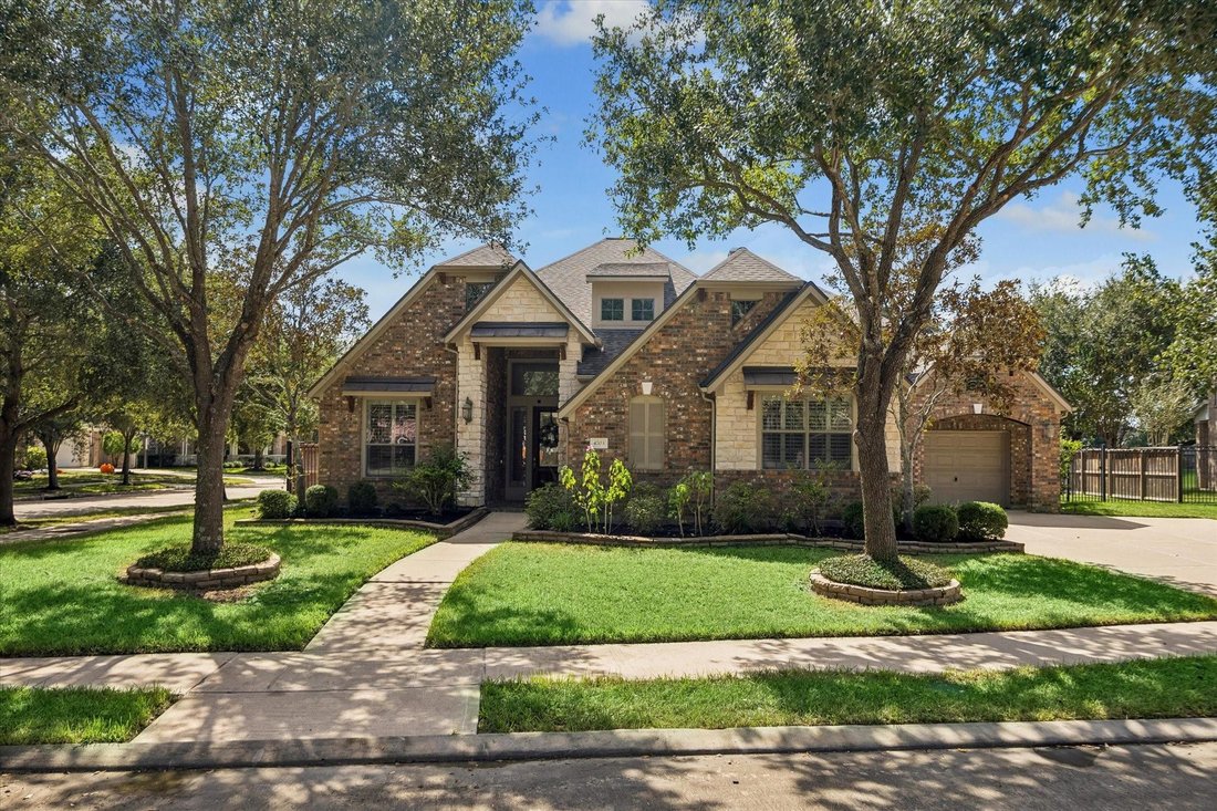 House in Sugar Land, Texas, United States 2 - 19125789