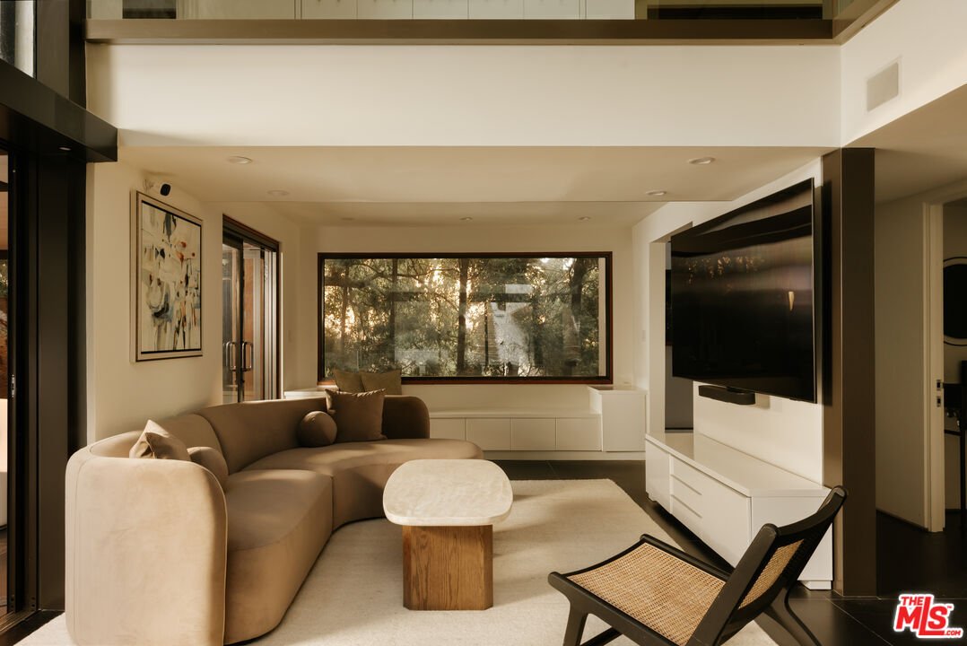 House in Los Angeles, California, United States 2 - 19129522