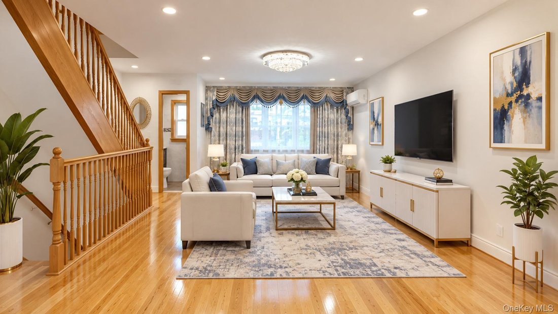 House in New York, New York, United States 2 - 19128457