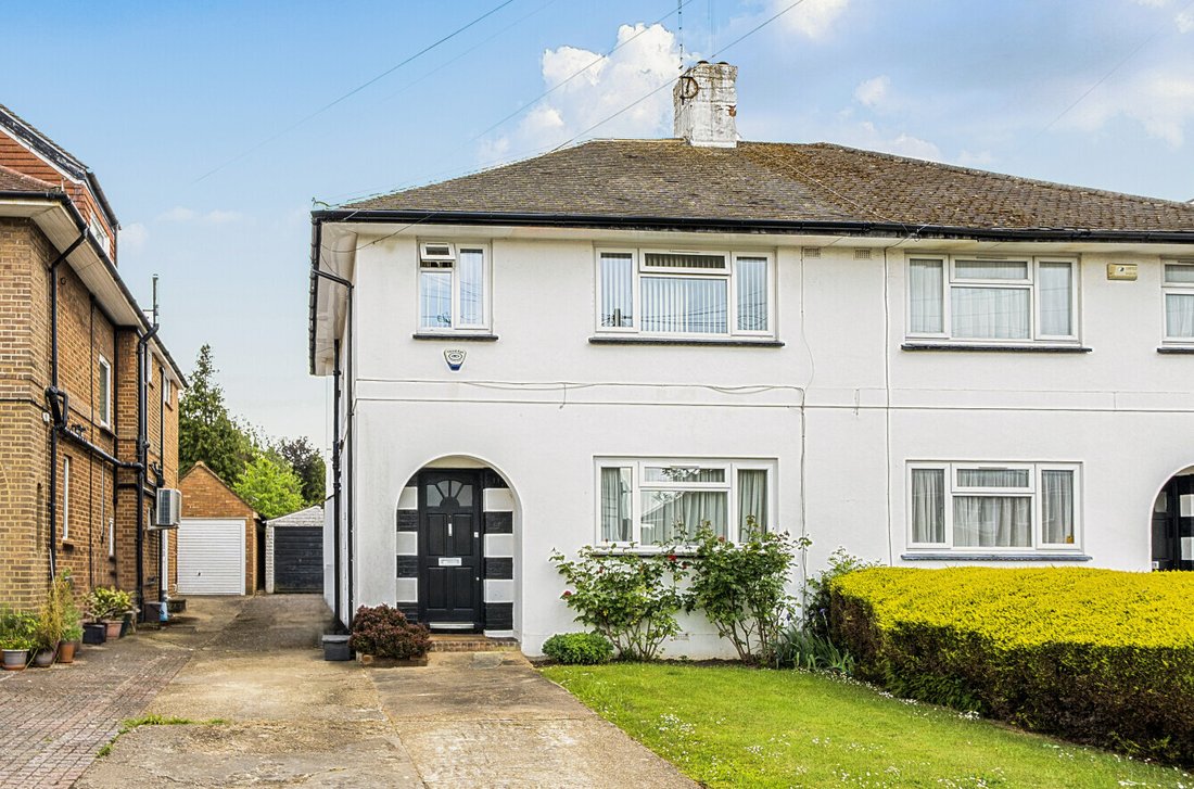 House in Barnet, England 1 - 19130896