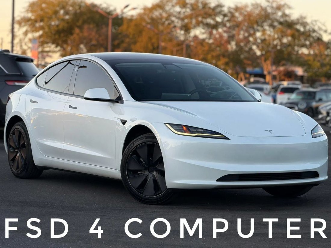 Sedan in Sacramento, CA, United States 3 - 19132710
