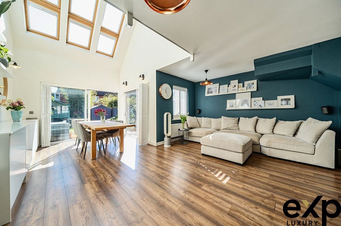Haus in Fordbridge, Reigate and Banstead, England 1 - 19135568