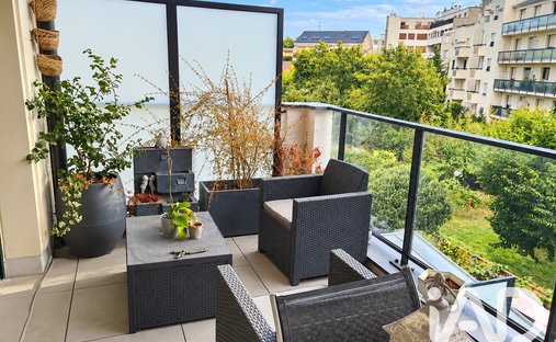 Apartment in Ledru Rollin, Le Perreux-sur-Marne, France 1
