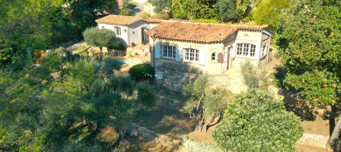 Casa en Le Tignet, Provenza-Alpes-Costa Azul, Francia 1 - 19122862