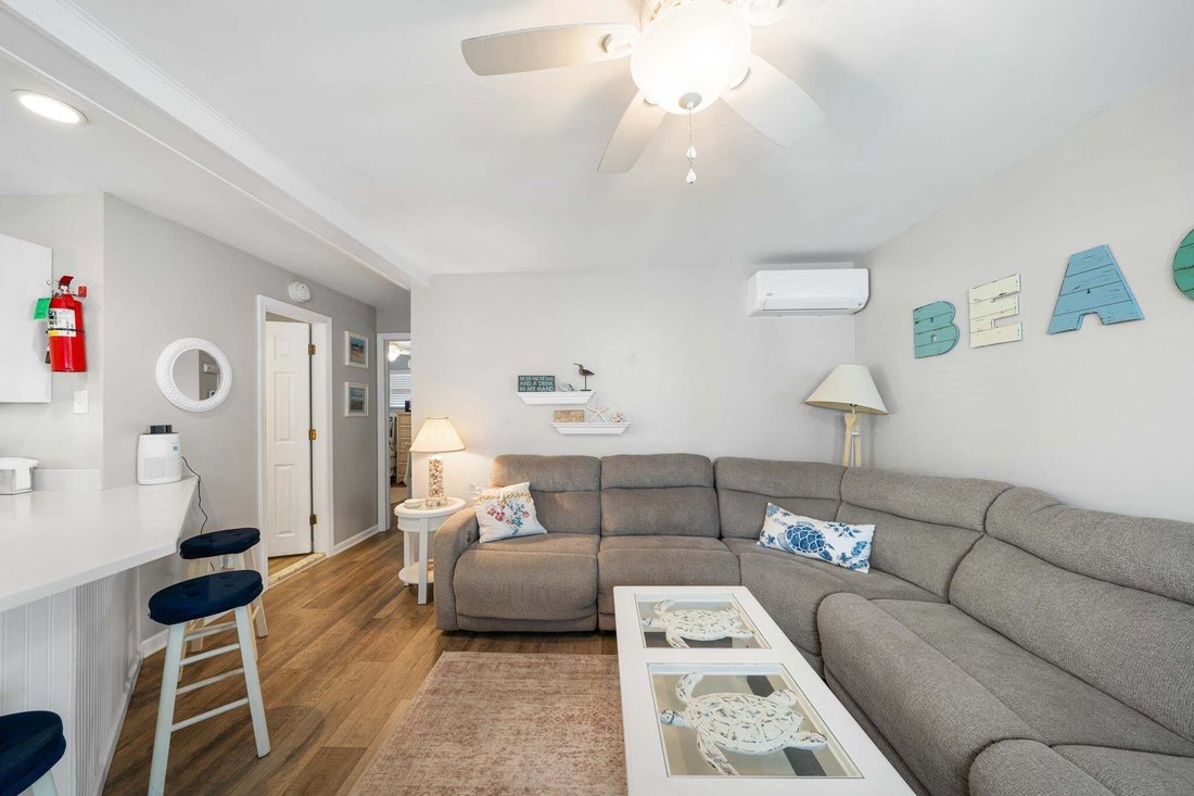 Condo in Stone Harbor, New Jersey, United States 5 - 19134714