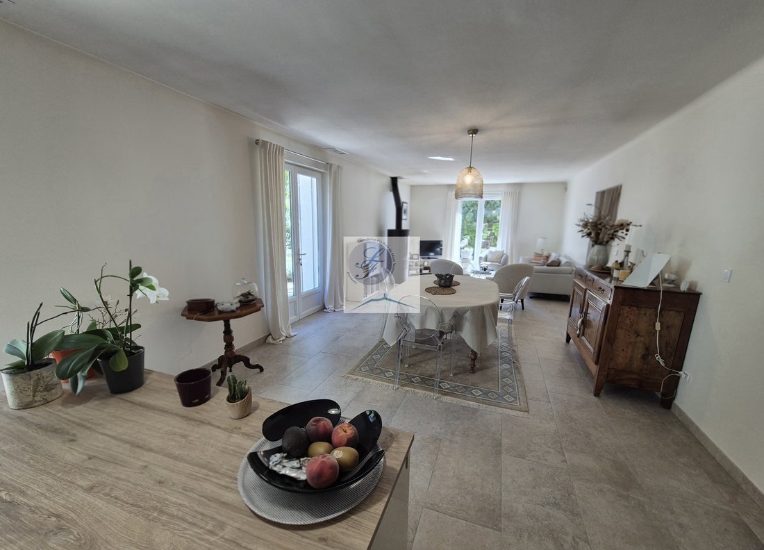 Villa in Bédoin, Provence-Alpes-Côte d'Azur, France 3 - 19126312
