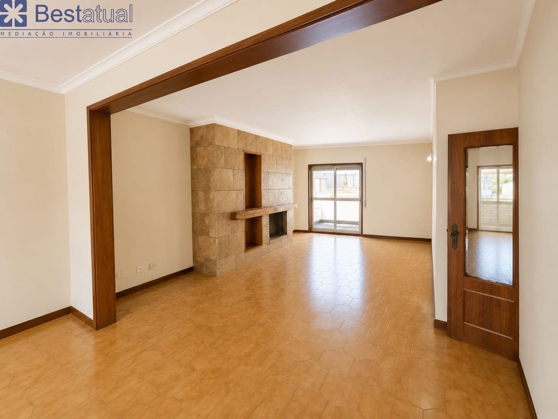 Appartamento a Paranhos, Oporto, Portogallo 1 - 19129237
