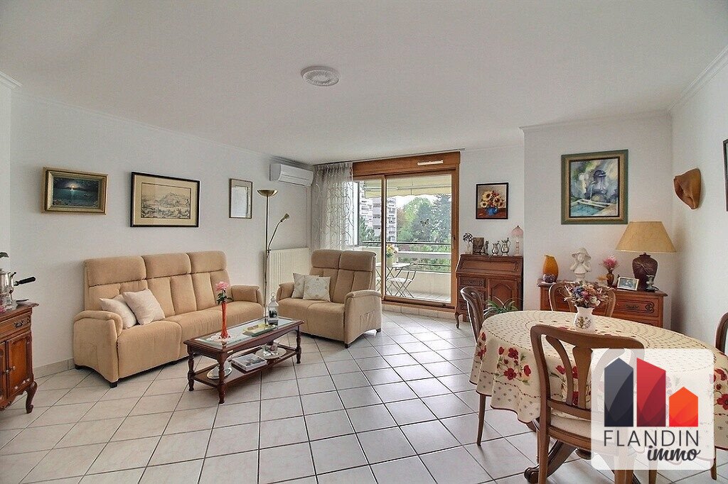 Apartment in Croix Rousse-Gros Caillou, Lyon 4e Arrondissement, Lyon 4 - 19132452