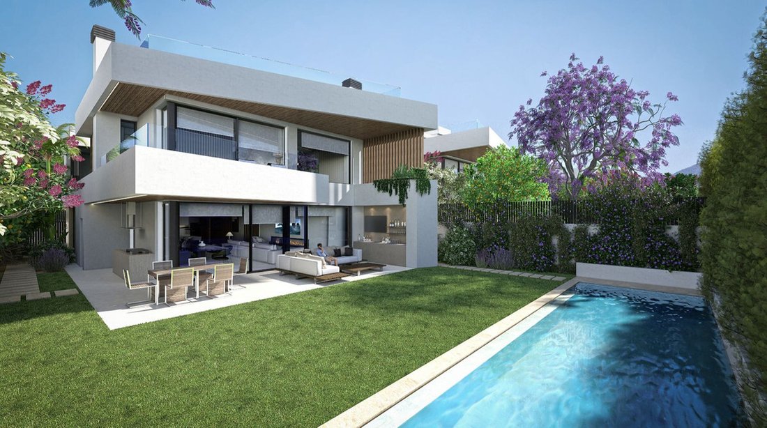 Villa in Puerto Banus, Marbella, Spain 5 - 19122640