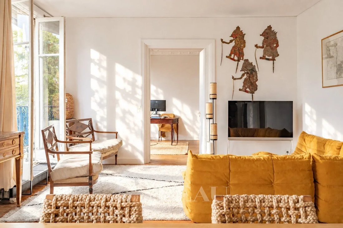 Apartment in Saint Victor, Paris 5e Arrondissement, Paris 5 - 19121950