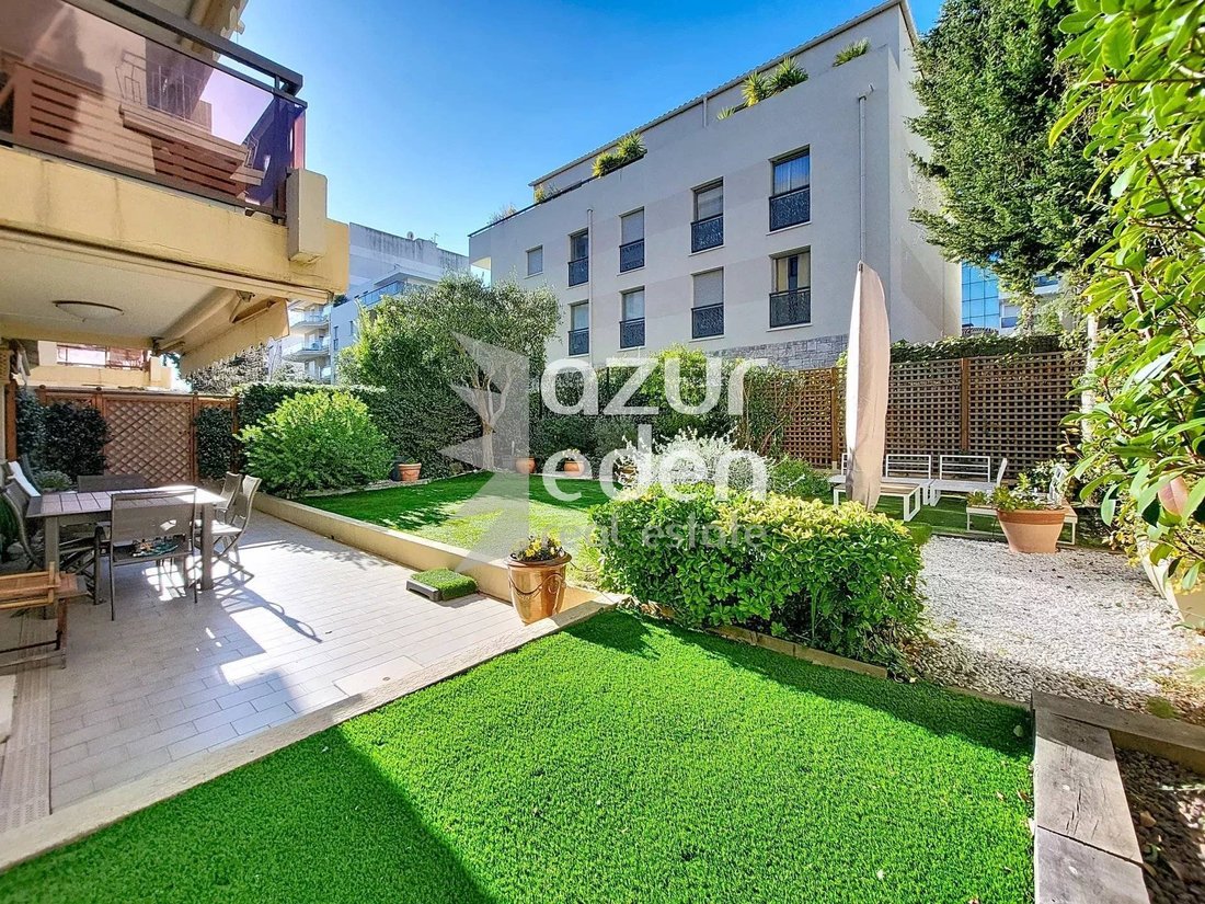 Apartamento en Cannes, Provenza-Alpes-Costa Azul, Francia 1 - 16910391