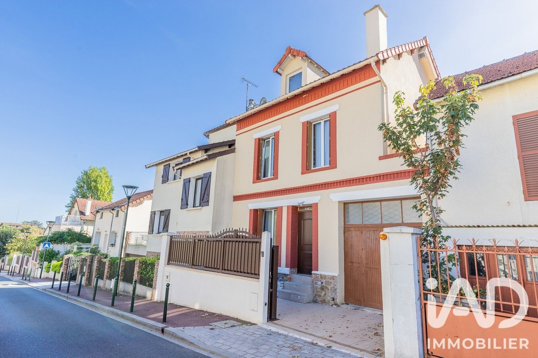 House in Anatole France, Le Plessis-Robinson, France 1 - 19130162