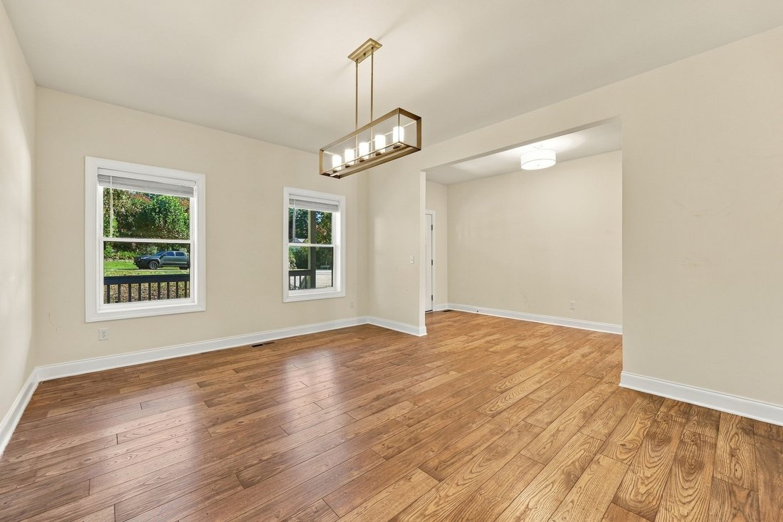 House in Laurel Park, North Carolina, United States 4 - 19122888