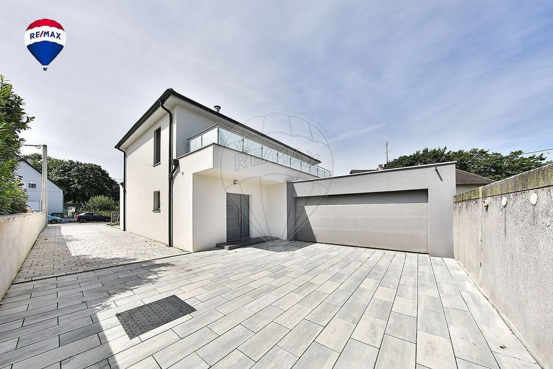 House in Village-Neuf, Grand Est, France 2 - 19129602