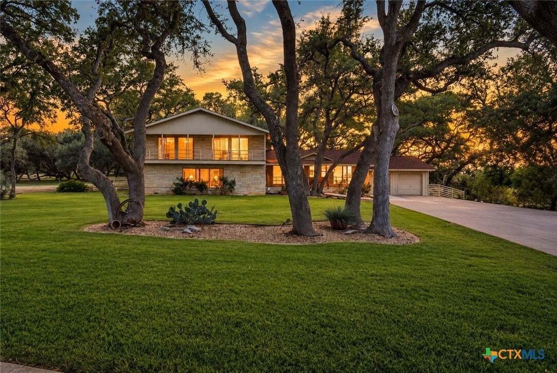House in Canyon Lake, Texas, United States 1 - 19128375