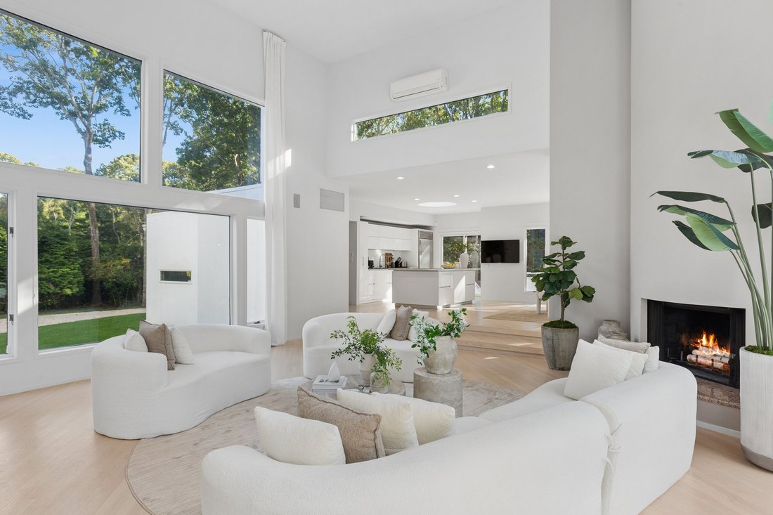 Wainscott, New York, United States 4 - 19135659