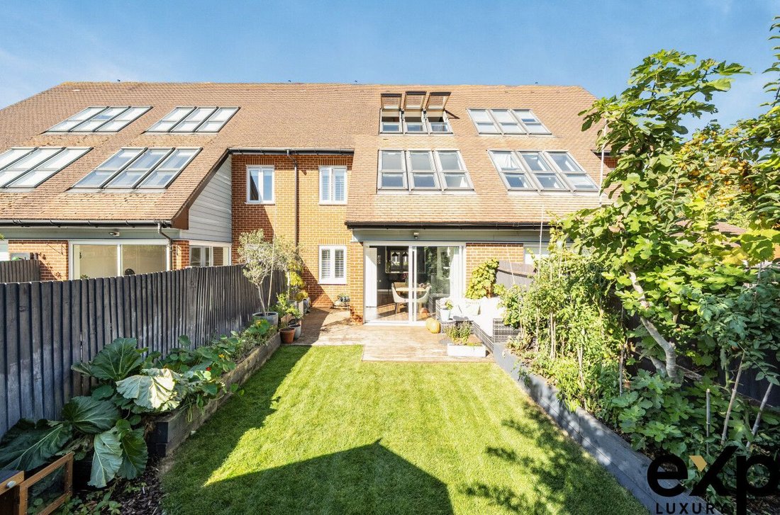 Haus in Fordbridge, Reigate and Banstead, England 2 - 19135568