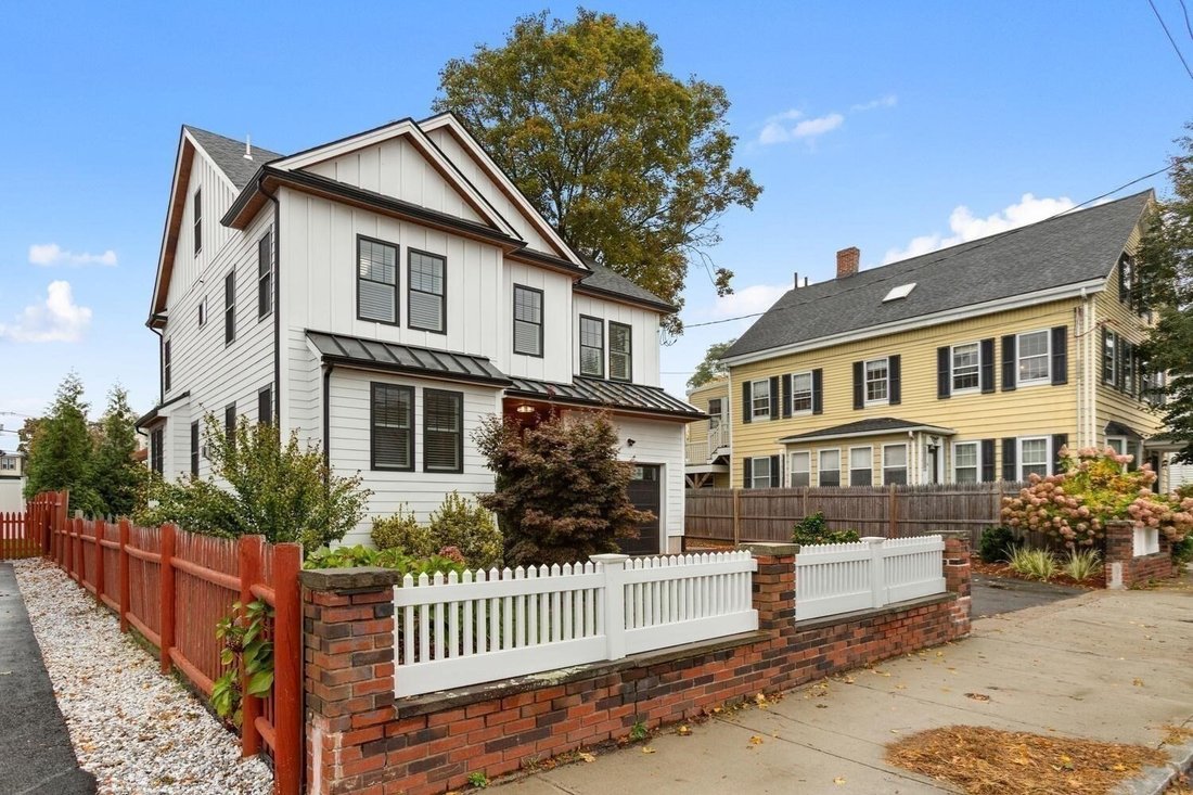 Maison à Medford, Massachusetts, États-Unis 3 - 19108572