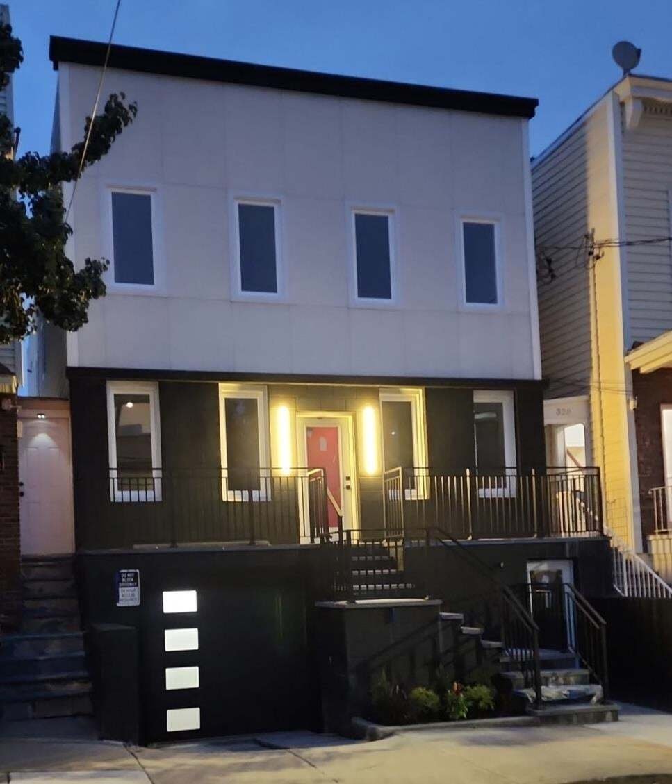 Andere in Guttenberg, New Jersey, Vereinigte Staaten 2 - 19120796