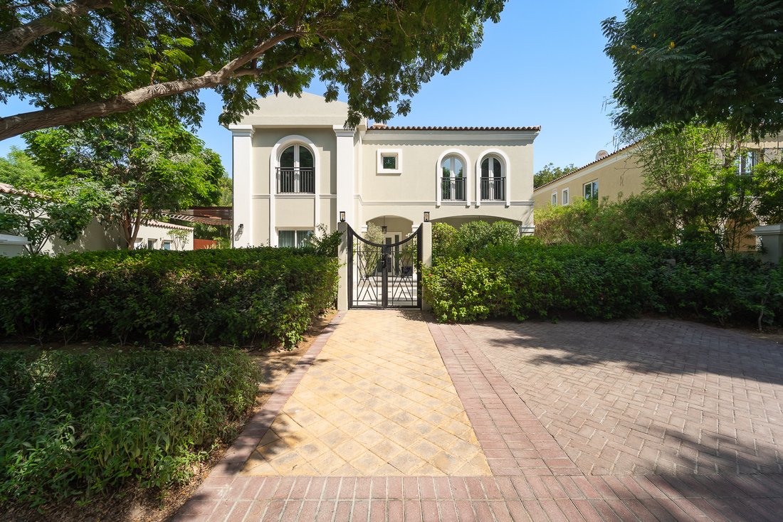 Villa in Green Community, Dubai, United Arab Emirates 3 - 19127559