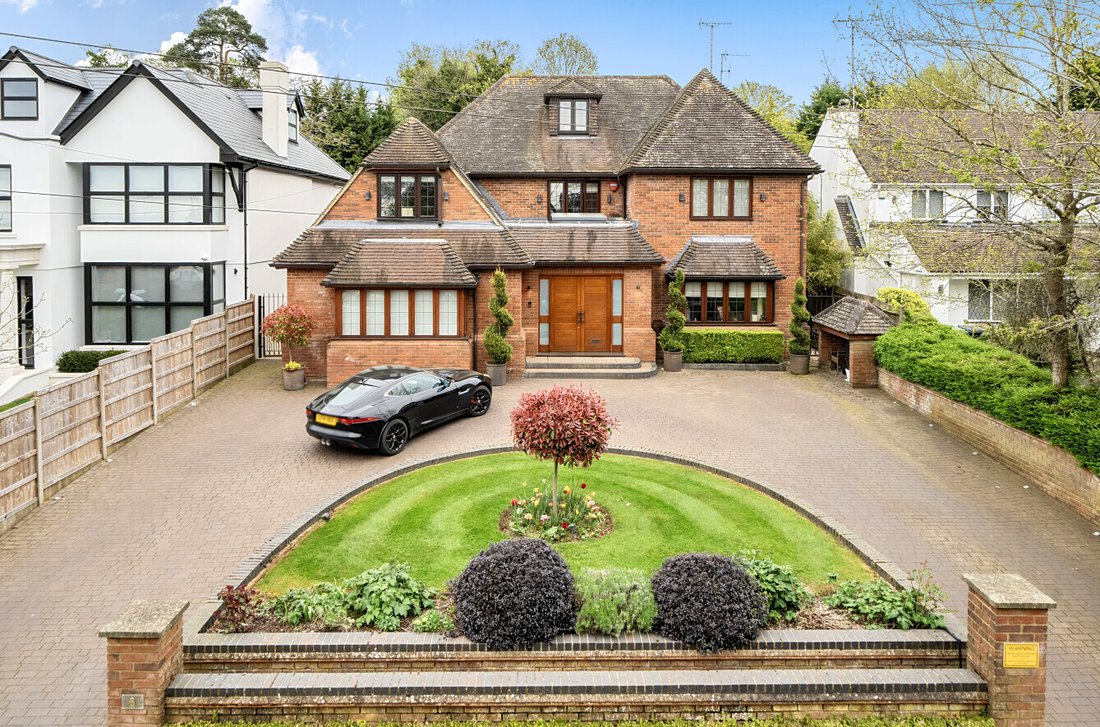 House in Bushey Heath, Hertsmere, England 1 - 19130767