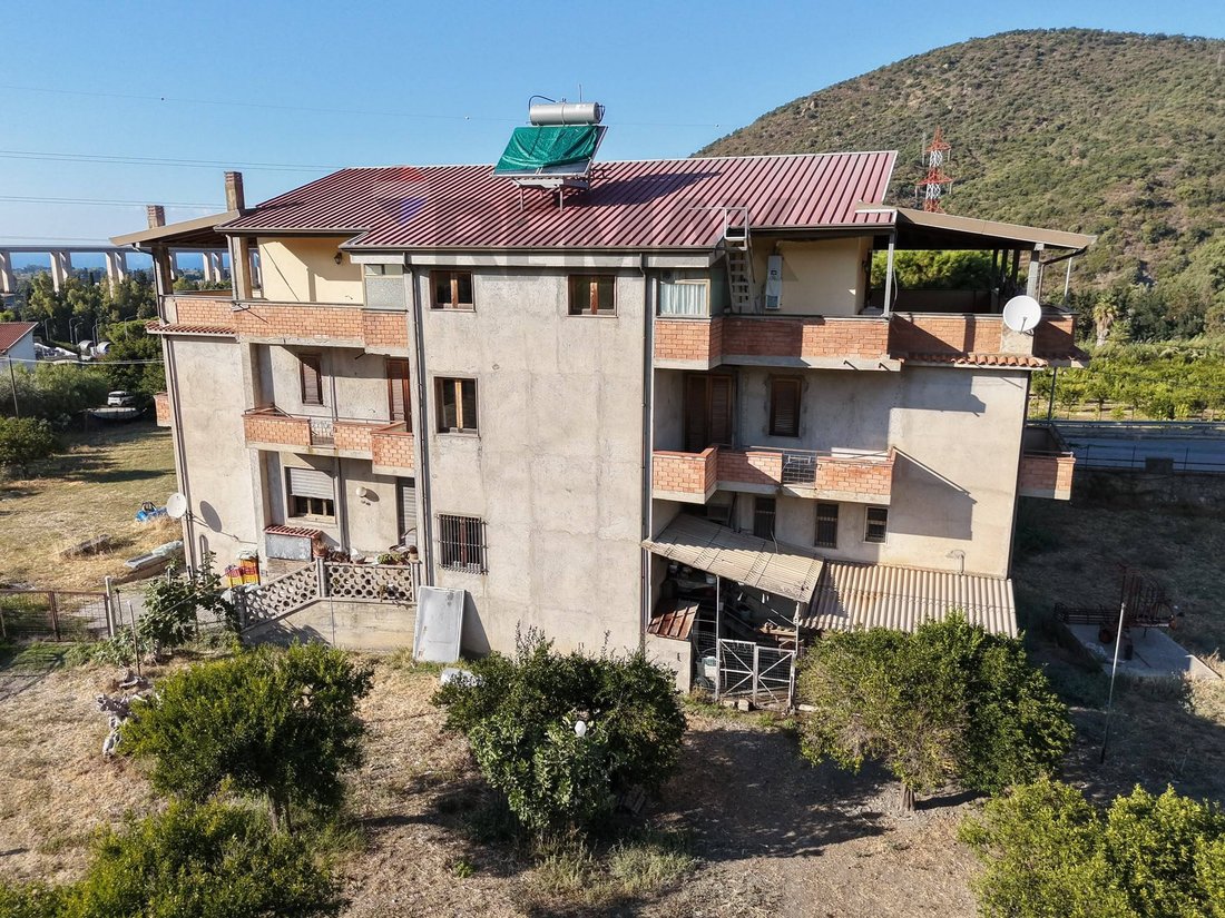 Andere in Mirto, Sizilien, Italien 1 - 19127760