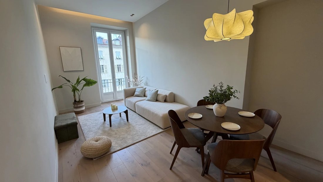 Apartamento en Niza, Provenza-Alpes-Costa Azul, Francia 1 - 19122686