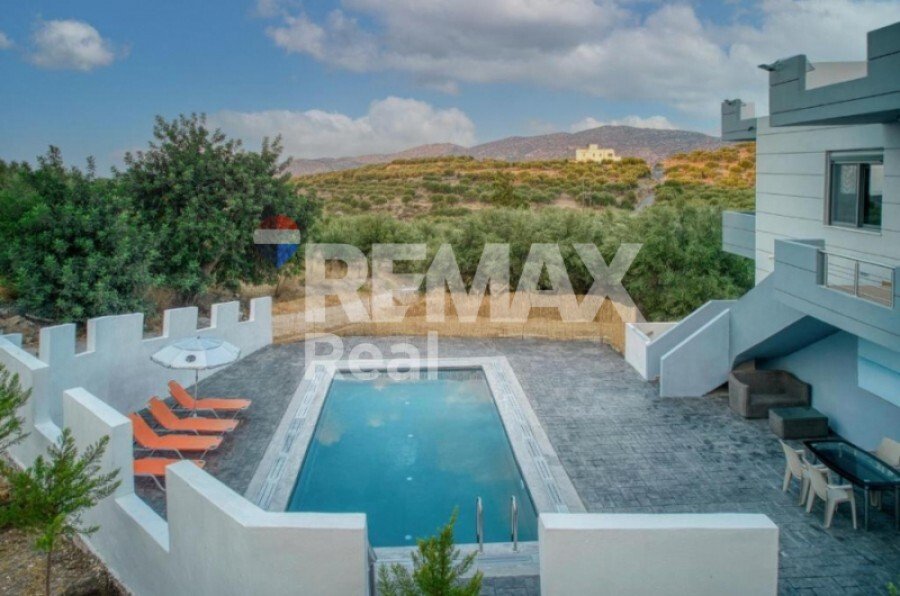 Villa in Community of Kalon Chorion Chersonisos, Gouves, Griechenland 3 - 19132201