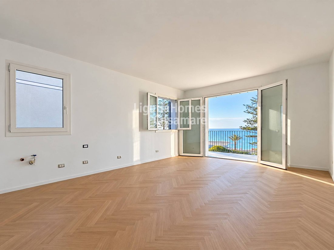 Apartamento en Bordighera, Liguria, Italia 1 - 19123047