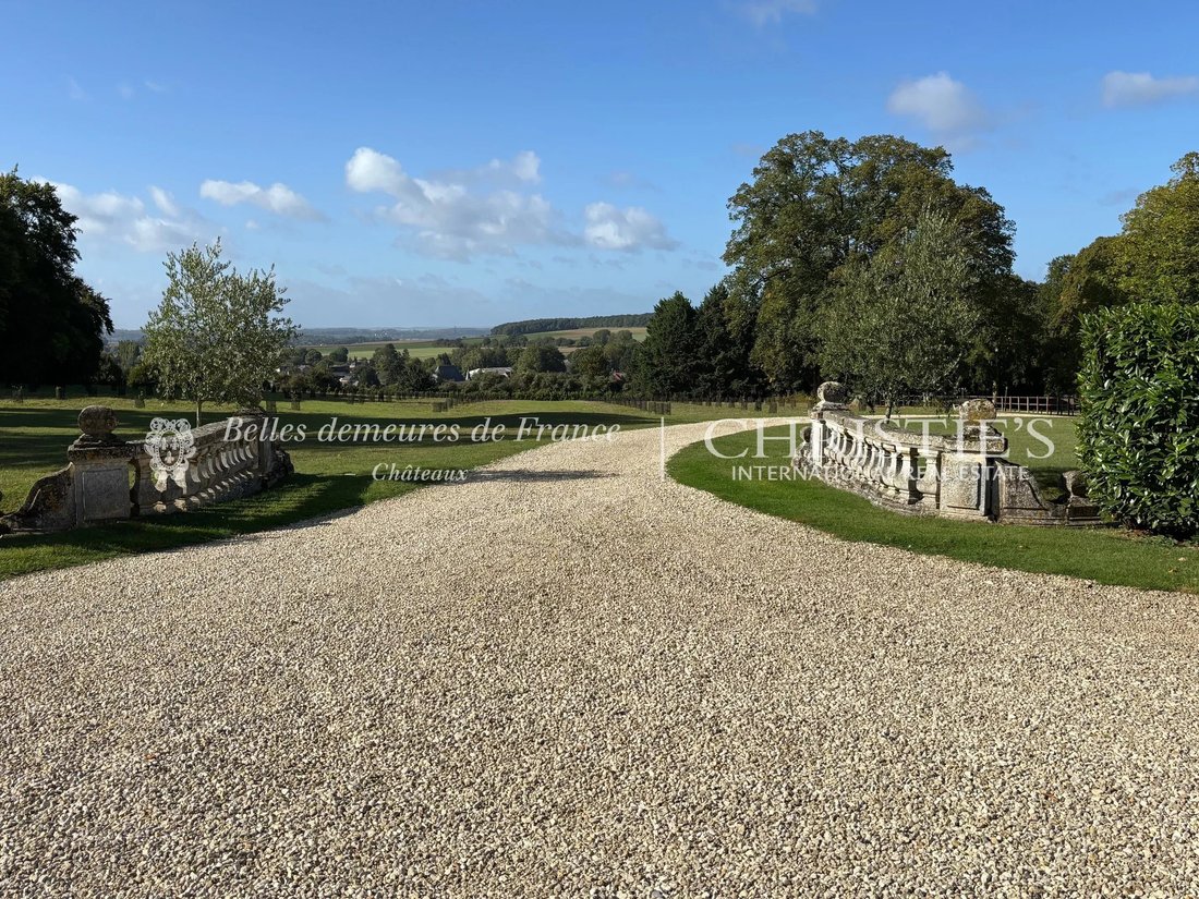 Domaine à Chaumont-en-Vexin, Hauts-de-France, France 4 - 18763121