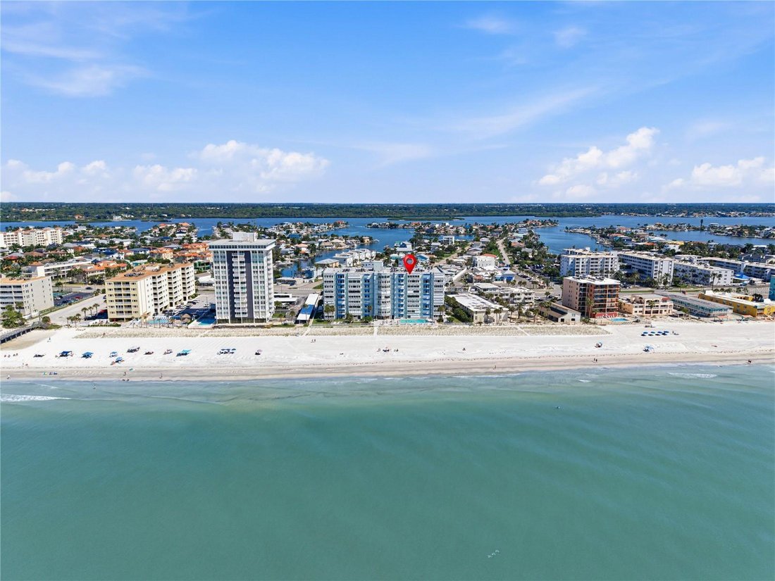 Eigentumswohnung in Madeira Beach, Florida, Vereinigte Staaten 1 - 19121900