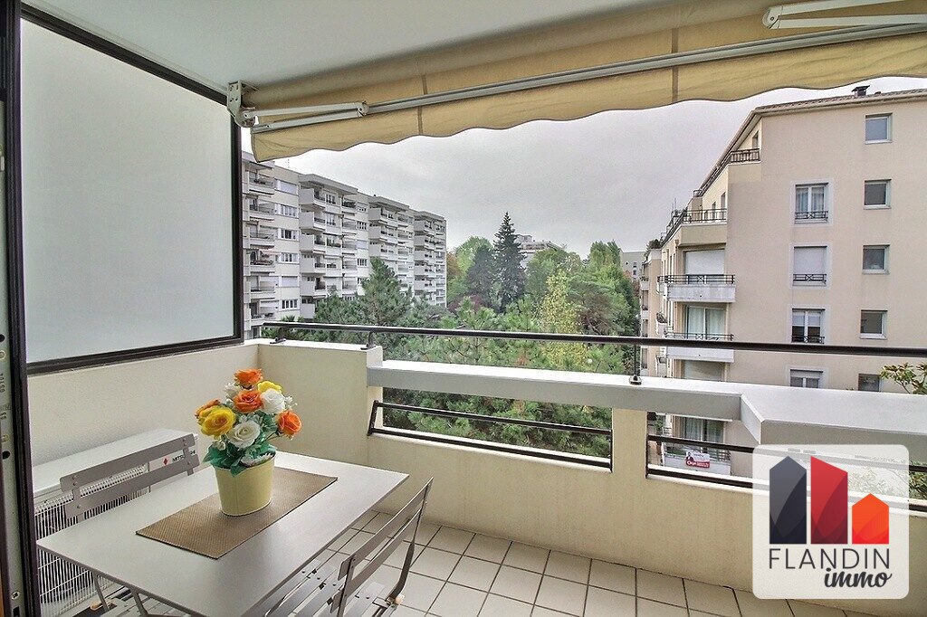 Apartment in Croix Rousse-Gros Caillou, Lyon 4e Arrondissement, Lyon 1 - 19132452