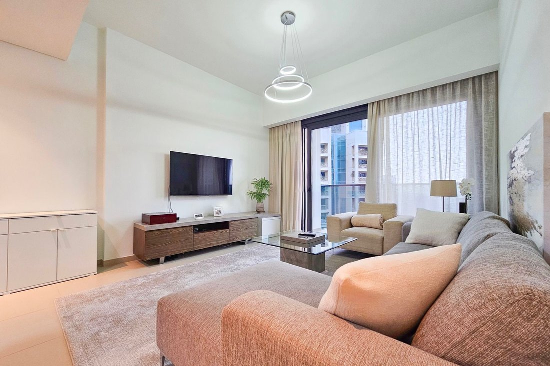 Apartment in Burj Khalifa Lake, Downtown Dubai, Dubai 3 - 19127554