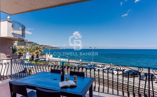 Apartamento en Giardini-Naxos, Sicilia, Italia 1