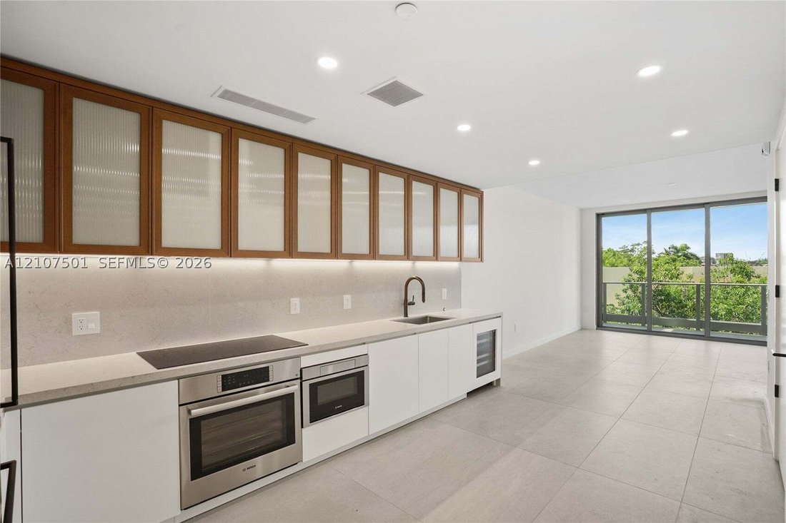 Condo in Miami, Florida, United States 3 - 19125259