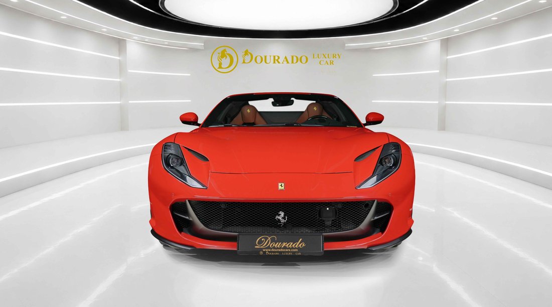 Cabriolet in Dubai, United Arab Emirates 2 - 19128260