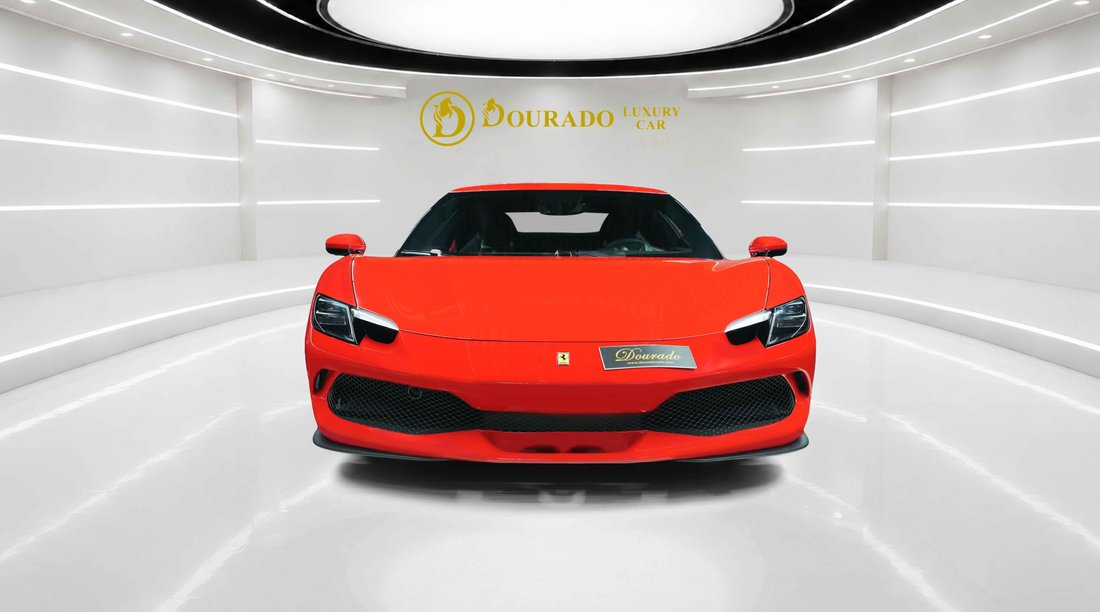Coupe in Dubai, United Arab Emirates 2 - 19128244