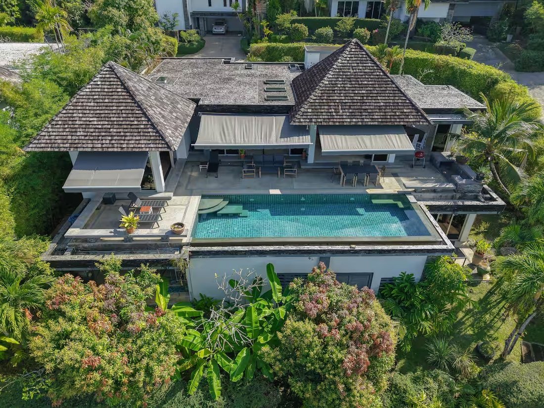 Villa in Choeng Thale, Phuket, Thailand 1 - 19128731
