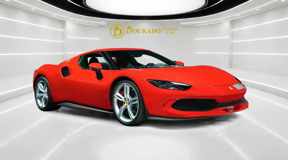 Coupe in Dubai, United Arab Emirates 1 - 19128244