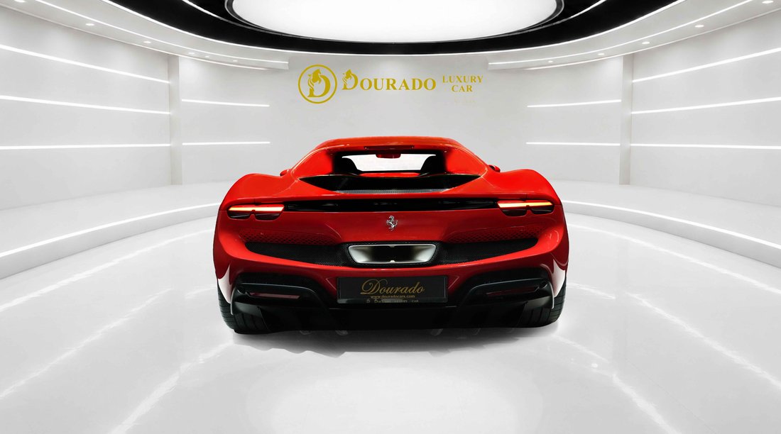 Coupe in Dubai, United Arab Emirates 5 - 19128244