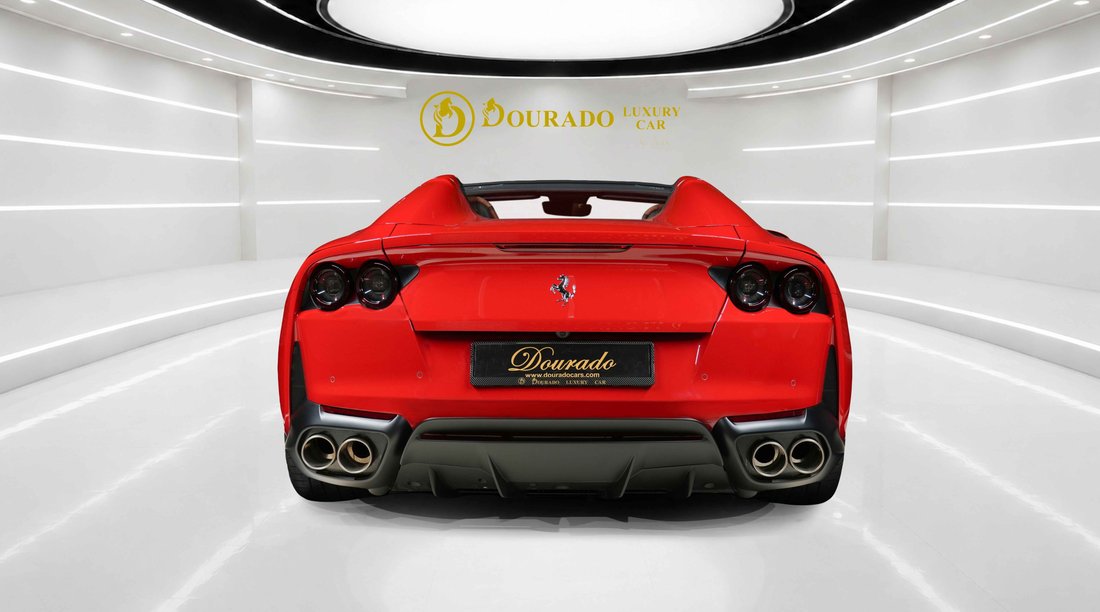 Cabriolet in Dubai, United Arab Emirates 5 - 19128260