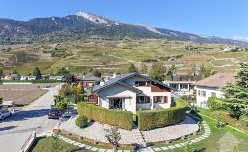 Villa in Saint-Séverin, Conthey, Valais/Wallis 1