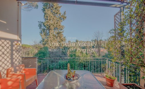 Apartamento en Pian dei Giullari, Florencia, Italia 1