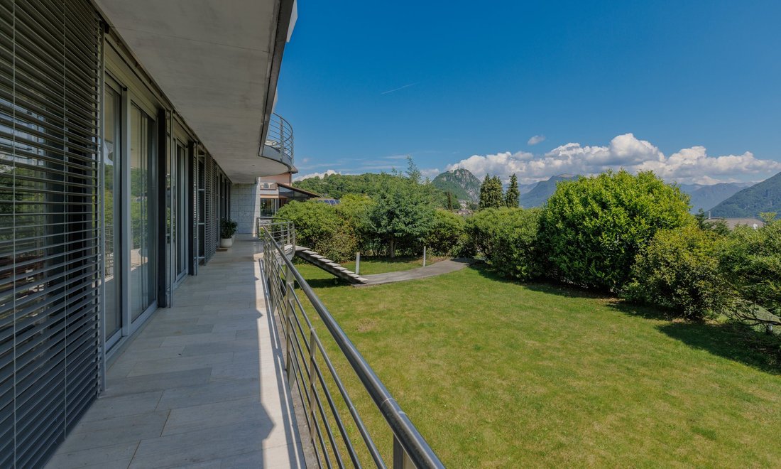 Villa in Lugano, Tessin, Schweiz 3 - 19136510