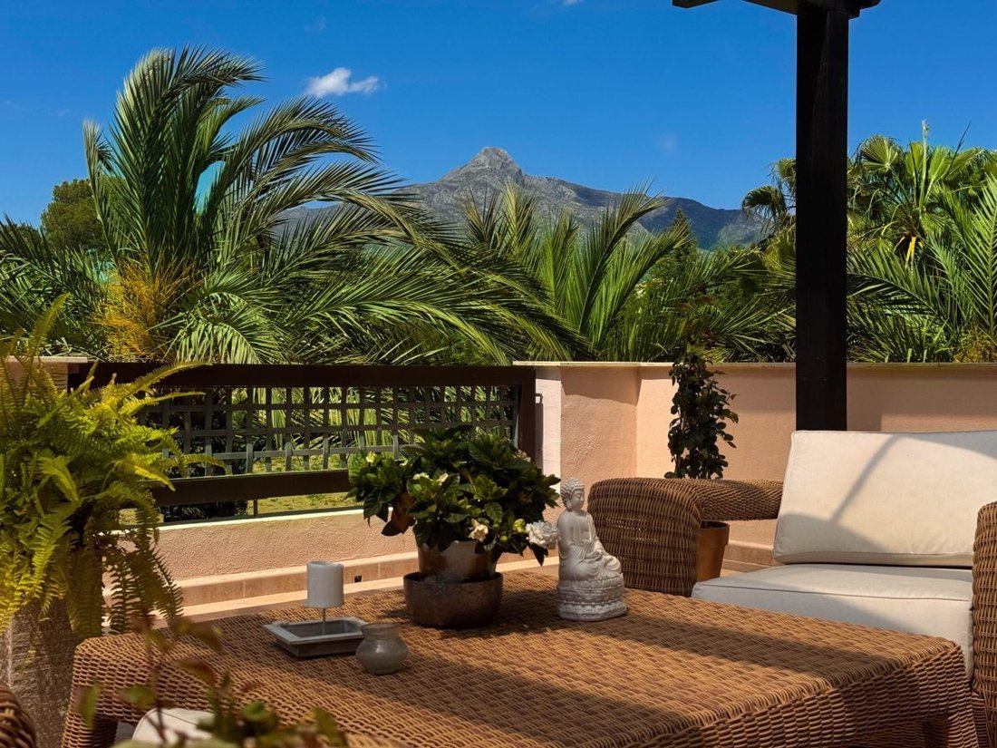 Apartamento en Playa Puerto Banús, Marbella, España 1 - 19136554