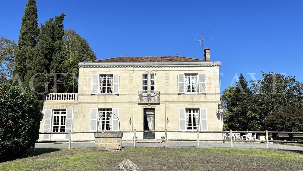 Domaine à Mérignac, Nouvelle-Aquitaine, France 1 - 19136534