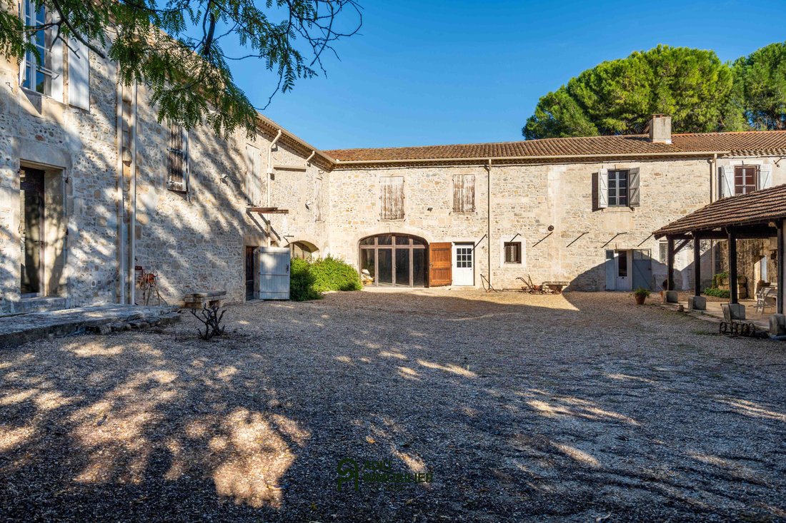 House in Camplanier, Nimes, France 1 - 19136524