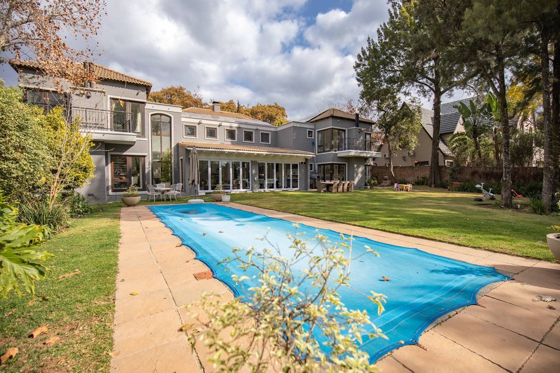 House in Bryanston, Gauteng, South Africa 1 - 19136533