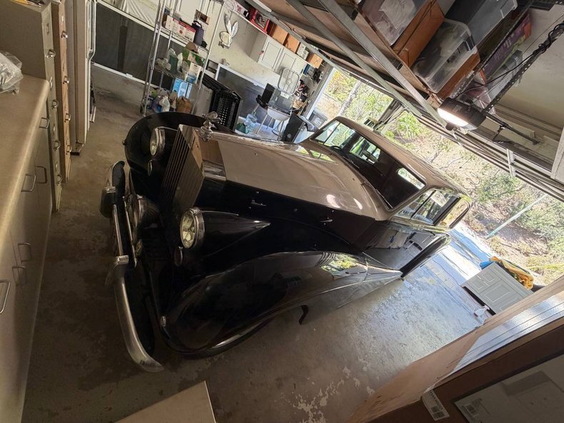 Sedan in Glendale, United States 1 - 19136468